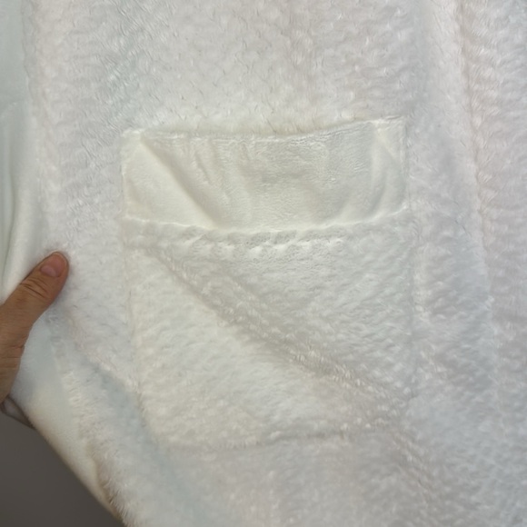NEW Keiki Co. Luxury Long Spa Robe SM White Plush Kimono Style Bathrobe USA Made - Picture 9 of 16